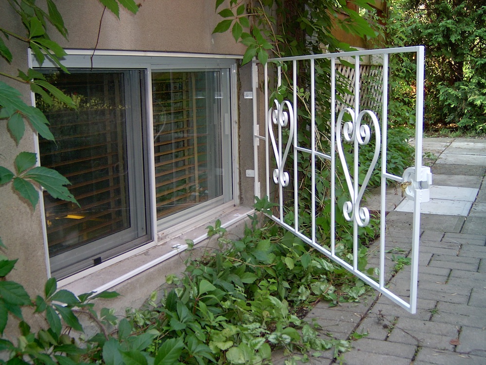 Portes et fenetres grillage de securite