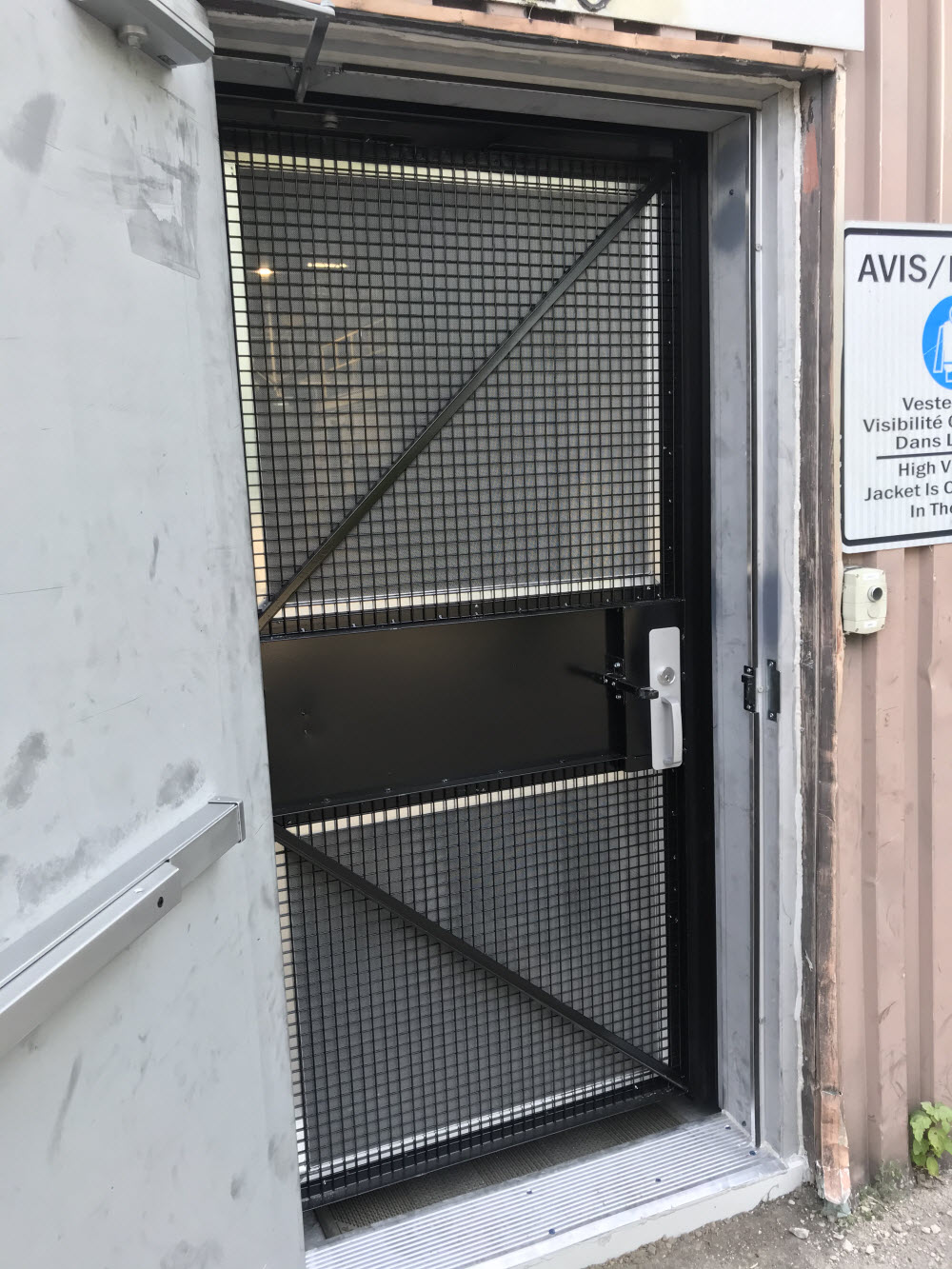 grilles et grillages de securite montreal