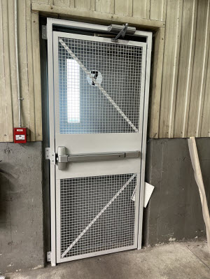 portes ventilées sur mesure industrielle